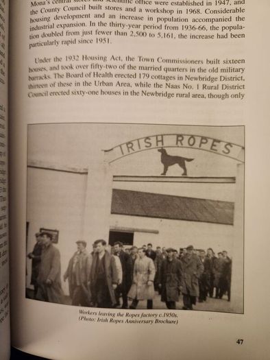 Newbridge.  A Town, A People. Social Housing In Newbridge  1900-1996. By John Durney. Signed First Edition Paperback In Good Condition.