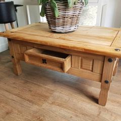 pine coffee table