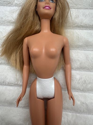 Barbie Pretty Flowers Floral Mattel Doll Blonde Vintage Damaged Hands Used Please see pictures