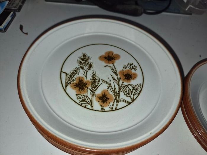 Plates Saucers