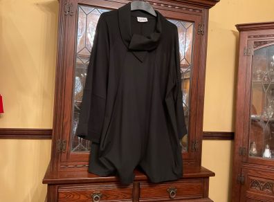 Joseph Ribkoff. FINAL REDUCTION  Less Than Half Price.  New Black Jacket In A Relaxed Style From Joseph Ribkoff . Length Is 37 Inches