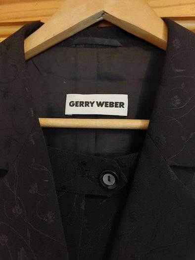 Vintage Gerry Weber ladies trouser suit (free post)
