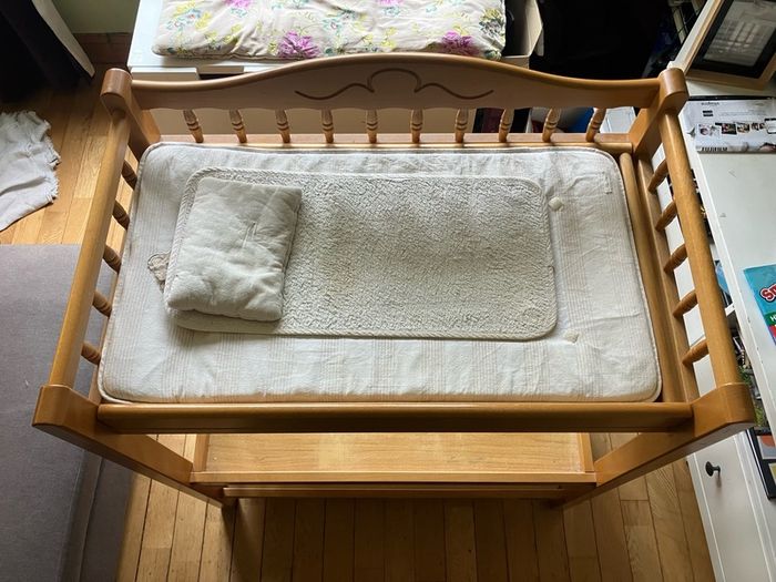 mamas and papas baby changing table