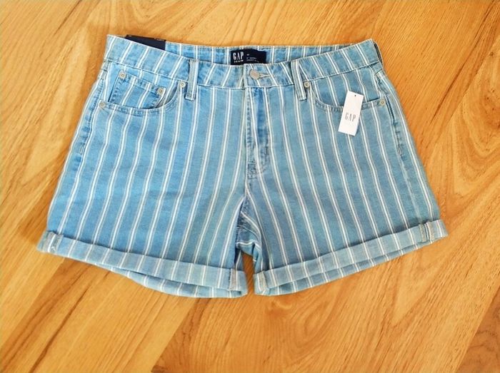 Gap women's denim shorts