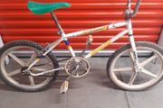 Bmx Vintage  very nice all works