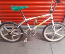 Bmx Vintage  very nice all works