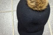kids hat horse riding