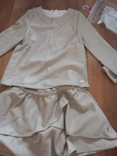 Girls skirt