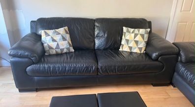 Large leather suite