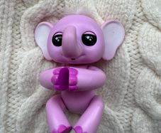 Fingerlings Elephant Nina Pink  Used Please look at the pictures