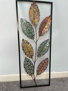 Metal leaf wall hanging