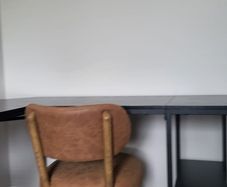 Black Desk