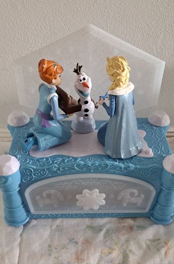 Disney musical jewellery box