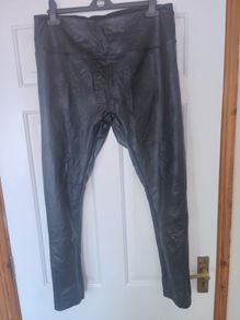 Brand New leather look skinny simless leggings size UK18/20 EU46/48 Postage included