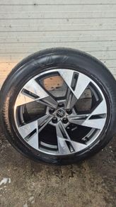 Audi 20" alloy wheels x 4