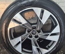 Audi 20" alloy wheels x 4