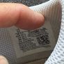 Boys/Girls trainers Nike and flip flops Havaianas size UK 4/4.5 Image 8