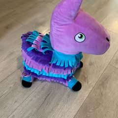 Fortnight loot lama