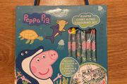 Peppa Pig Bumper Carry Along Colouring Set Brand New