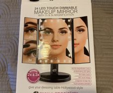 24 LED Make-Up Mirror
