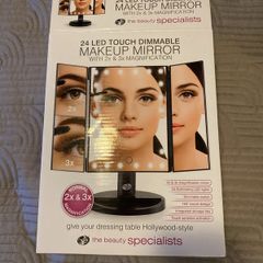 24 LED Make-Up Mirror