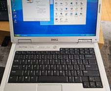 Retro DELL XPS M140 Laptop running WIN XP