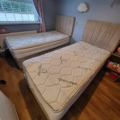 2x Single Divan Beds