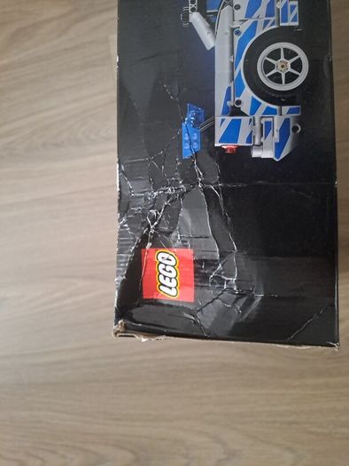 LEGO Technic 42210 2 Fast 2 Furious Nissan Skyline GT-R (R34)