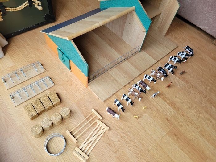 Toy farm shed, animals and machinery