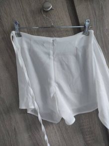 Shorts  2 in 1 zip new fits X's s