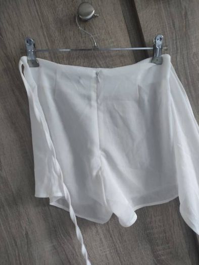 Shorts  2 in 1 zip new fits X's s