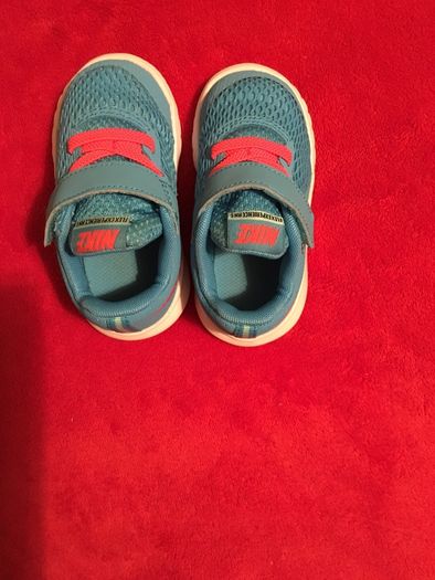 Nike Trainers, size EU- 21, UK-4,5
