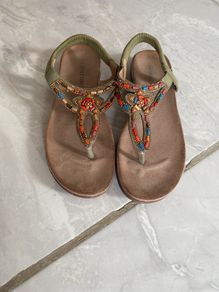 Pretty Ladies Sandals size 5