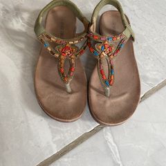 Pretty Ladies Sandals size 5