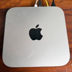 Apple Mac Mini M1 16GB /1TB  Full desktop bundle