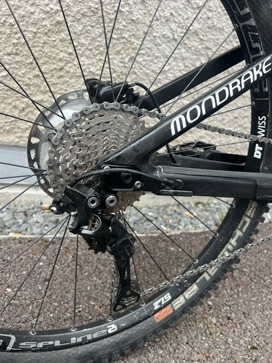 Mondraker Dune R Carbon