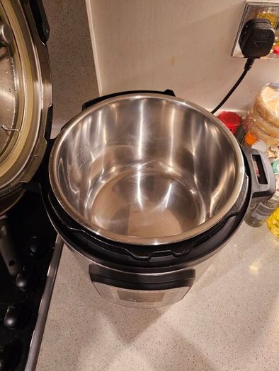 Instant Pot (5.7L)
