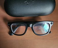 Ray-Ban Meta Stories smart glasses