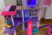 barbie dream house