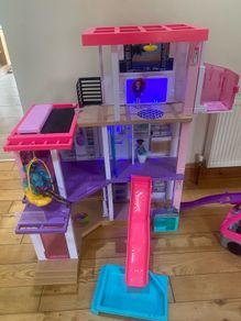 barbie dream house