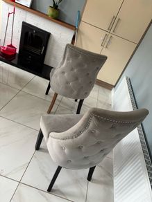 2 kitchen chairs