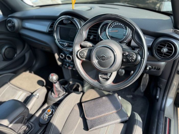 Garvey Crash Repairs Jobs: Mini Cooper