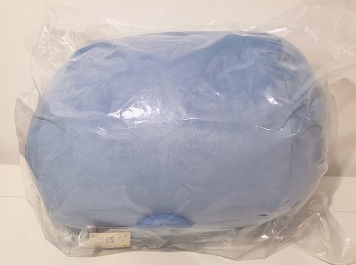 Funi Funi Marshmallow Penguin cushion