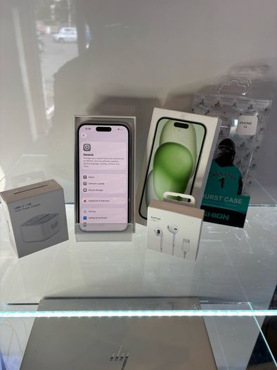 iphone 15 128gb Grade A+++ bundle sim free