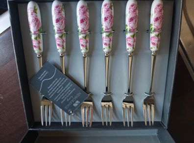 Newgrange living Rosa Pastry forks