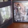 The Last of Us 1/9 Joel And Ellie Statue Image 4