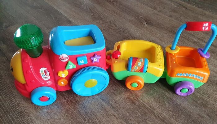 Fisher Price learning train