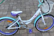 Girls bike