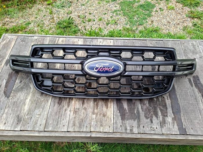 Ford Ranger Wildtrack Front Grill (New model)