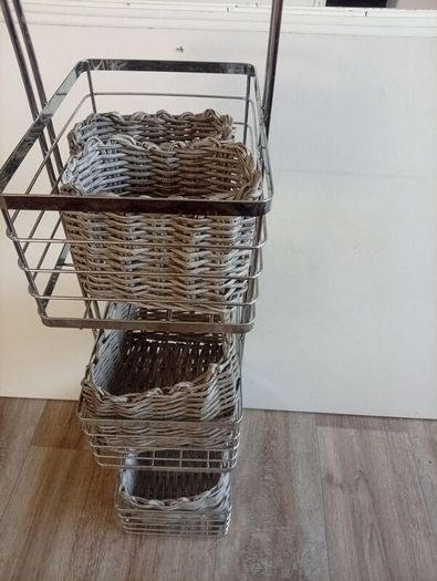 Bathroom storage with 4 baskets